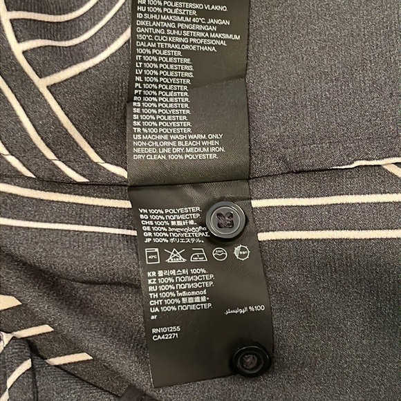 H&M Women’s Size Medium Long Satin Sheath Dress With Belt Black and White - Picture 13 of 14